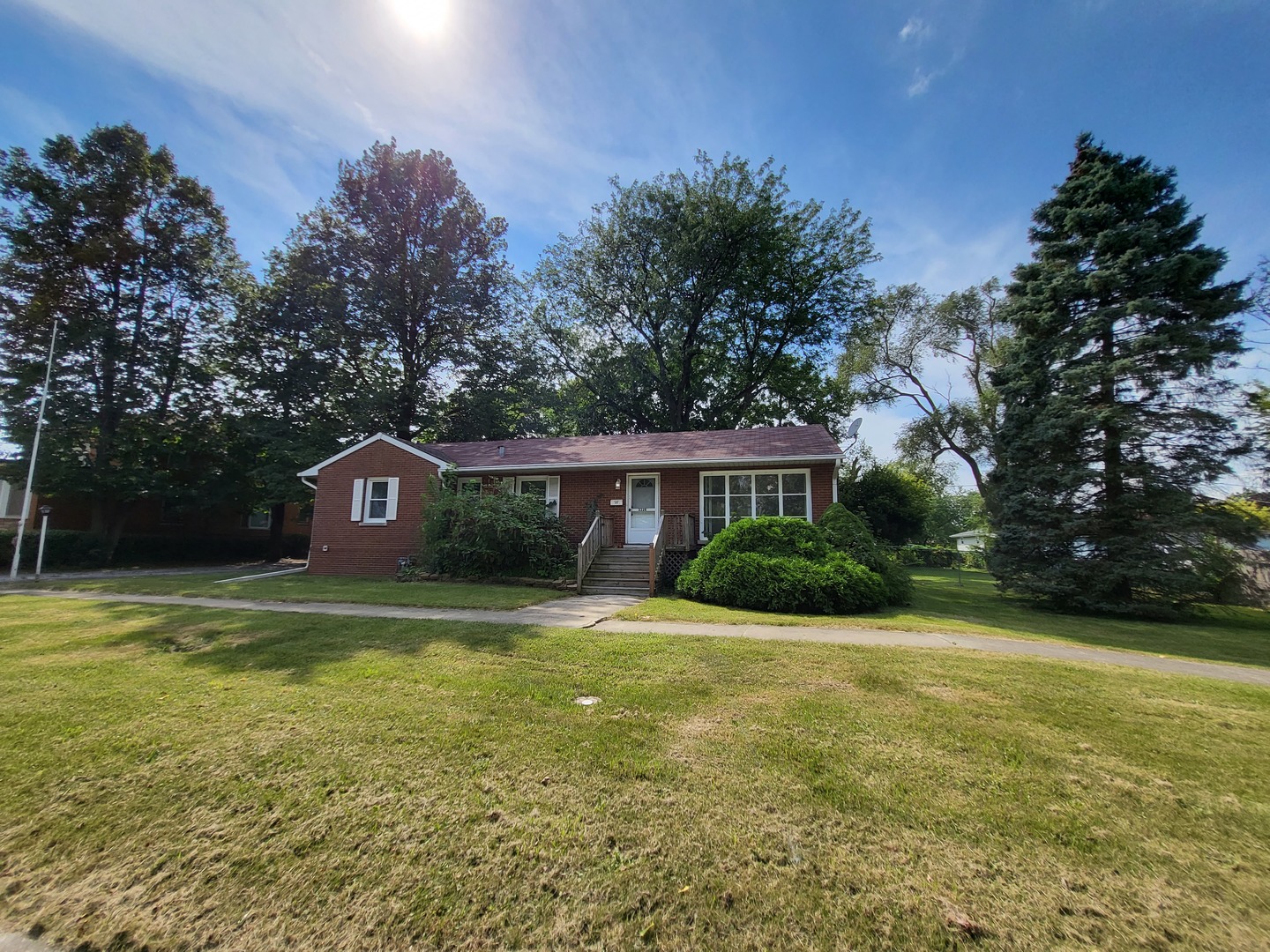 3328 Butler Avenue Steger, IL 60475 - Photo 1 of 22 a view of a house with a yard