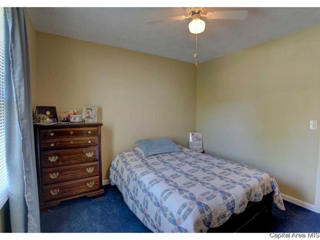 2612 Erie Road Springfield, IL 62707 - Photo 18 of 32