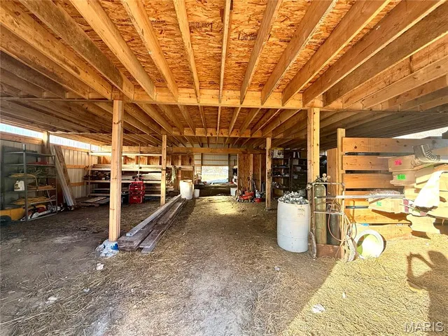 $284,900 | 296 White Road, Montgomery City, MO 63361