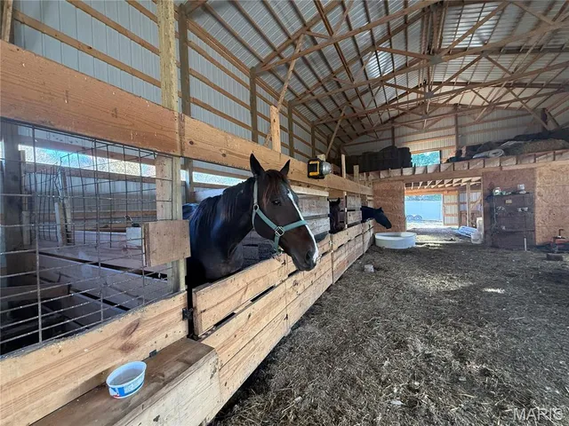 $284,900 | 296 White Road, Montgomery City, MO 63361