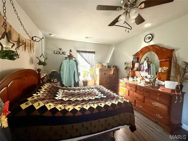 $284,900 | 296 White Road, Montgomery City, MO 63361