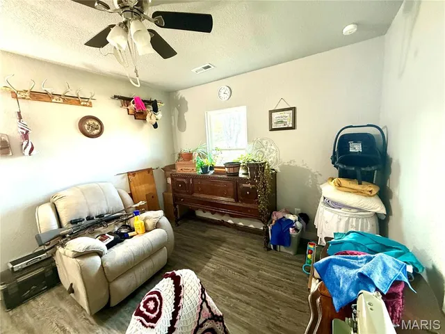 $284,900 | 296 White Road, Montgomery City, MO 63361