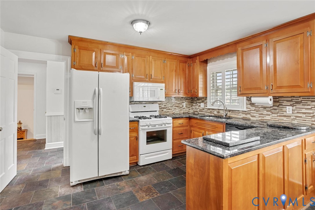 307 North Wilkinson Road Richmond, VA 23227 - Photo 16 of 48 Gallery Image 16