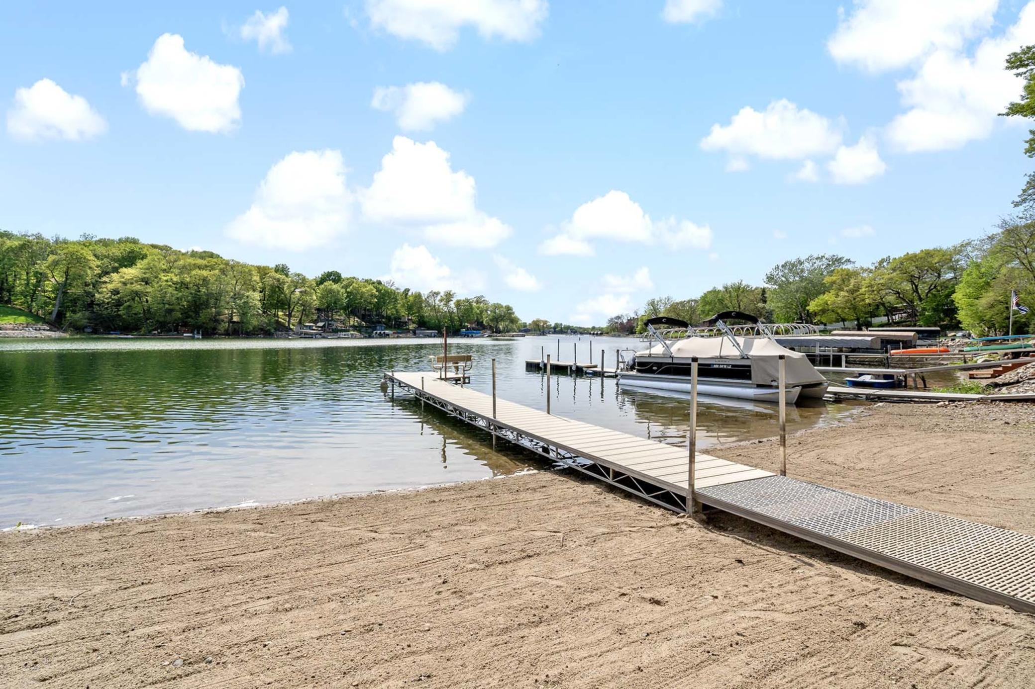 15362 Fish Point Road Prior Lake, MN 55372 - Photo 11 of 32 Gallery Image 11