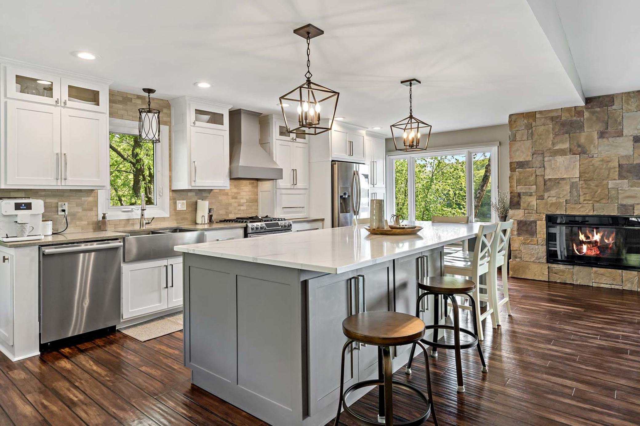 15362 Fish Point Road Prior Lake, MN 55372 - Photo 15 of 32 Gallery Image 15