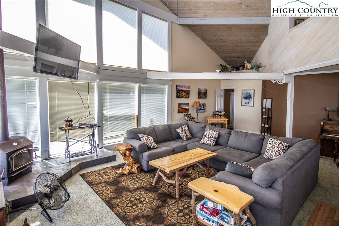133 Skiloft Road Beech Mountain, NC 28604 - Photo 28 of 47 Gallery Image 28