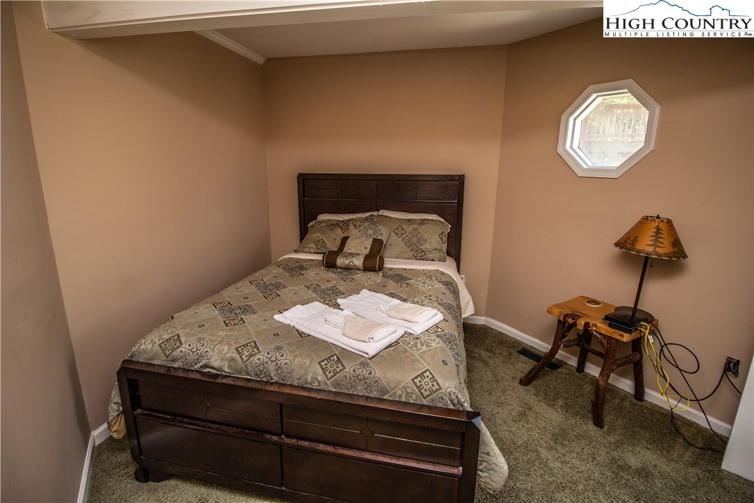 133 Skiloft Road Beech Mountain, NC 28604 - Photo 30 of 47 Gallery Image 30