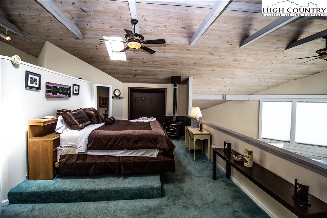 133 Skiloft Road Beech Mountain, NC 28604 - Photo 33 of 47 Gallery Image 33