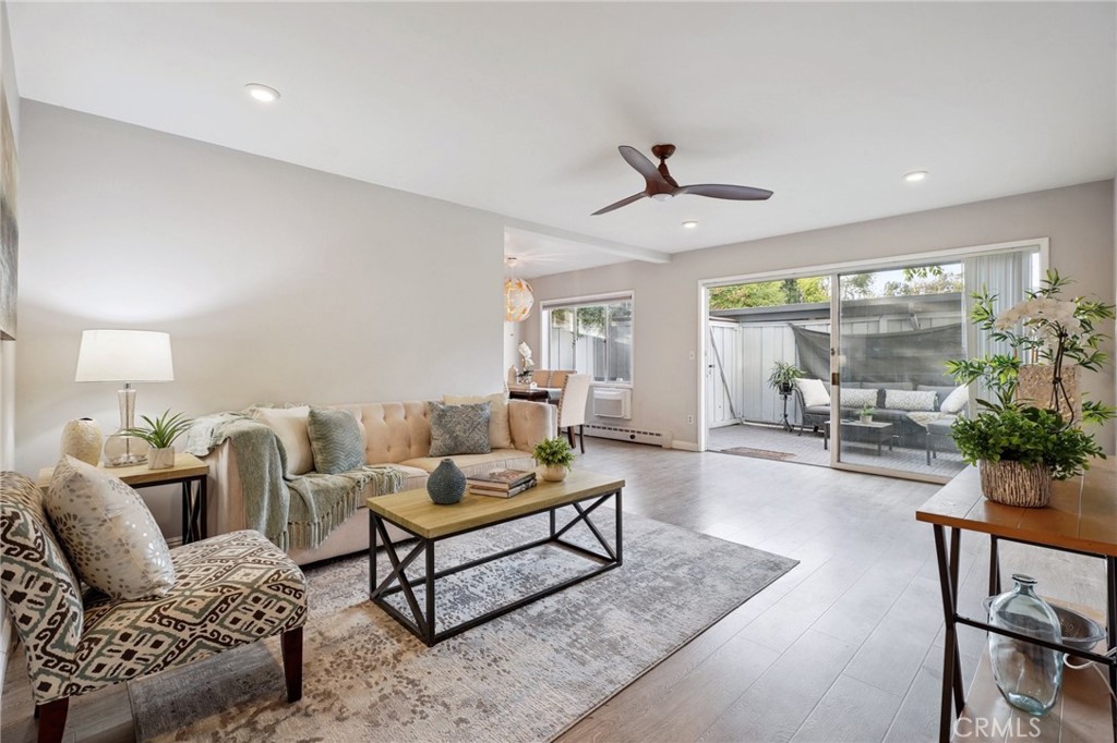 11767 Sunset Boulevard, Unit 105 Los Angeles, CA 90049 - Photo 5 of 29