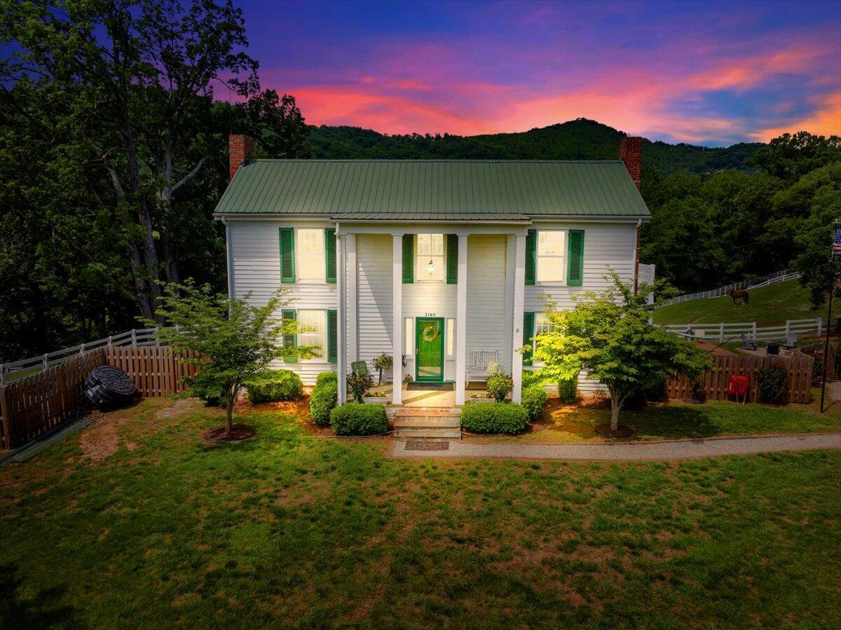 2148 Mountain View Road Vinton, VA 24179 - Photo 17 of 90 001-DJI_20250519235716_0019_D