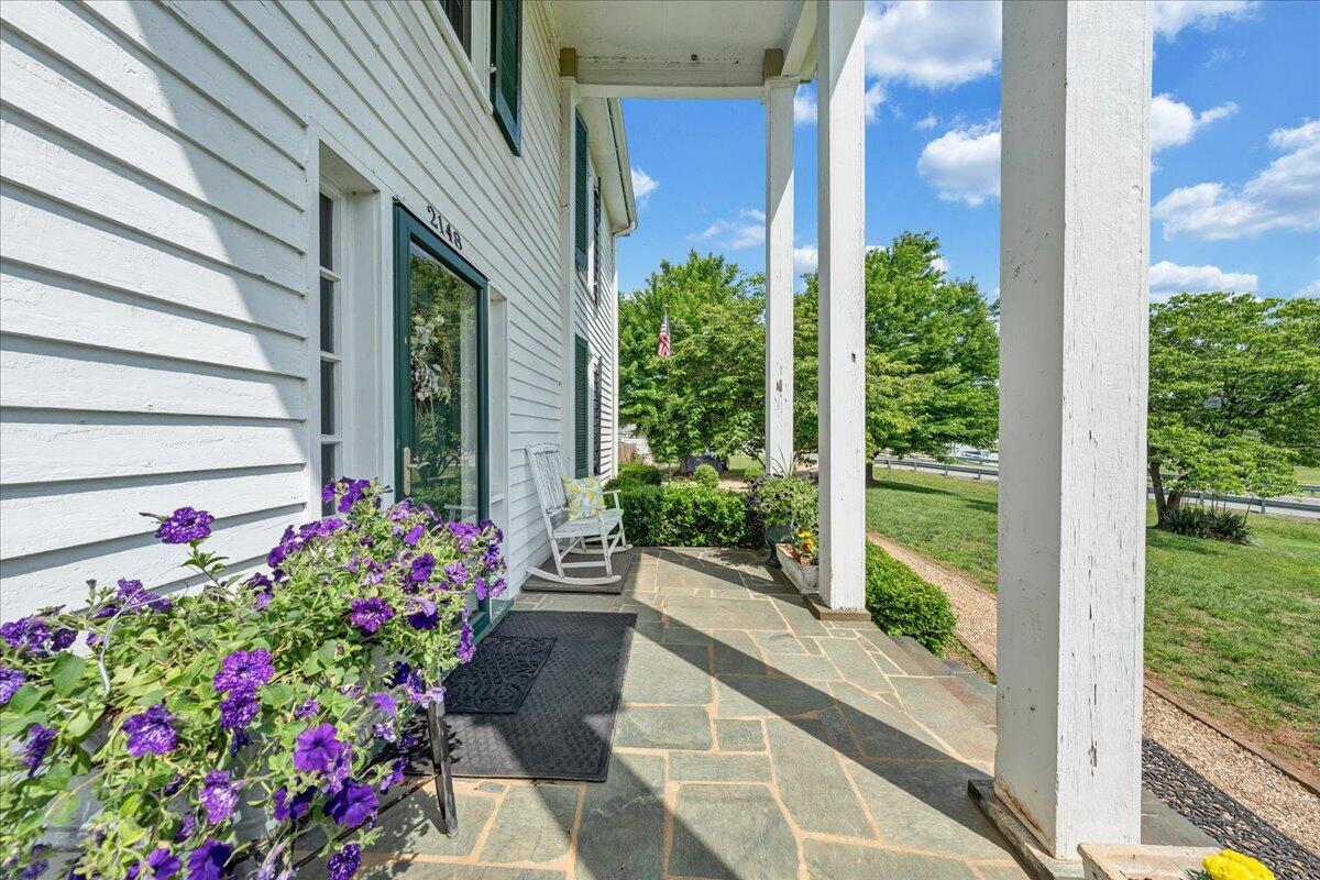 2148 Mountain View Road Vinton, VA 24179 - Photo 26 of 90 010-MIB09500