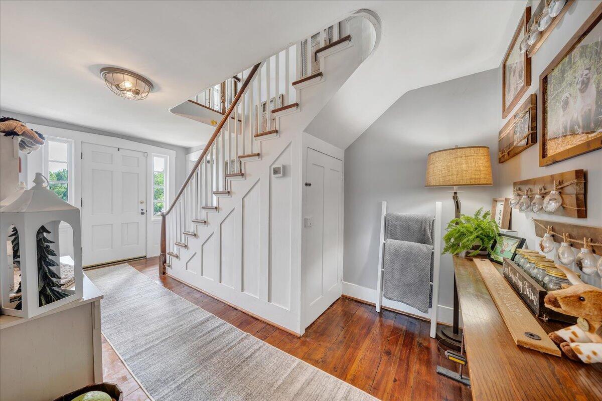 2148 Mountain View Road Vinton, VA 24179 - Photo 29 of 90 027-MIB09572