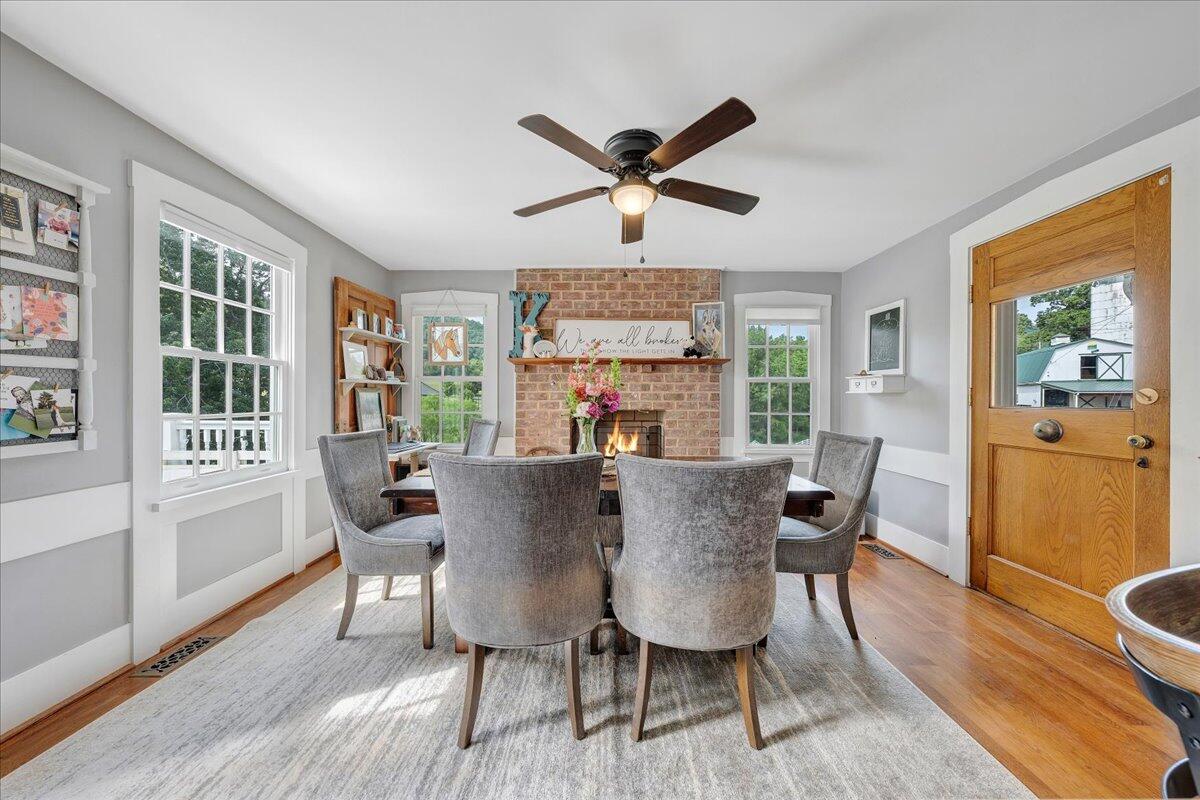 2148 Mountain View Road Vinton, VA 24179 - Photo 37 of 90 019-MIB09602