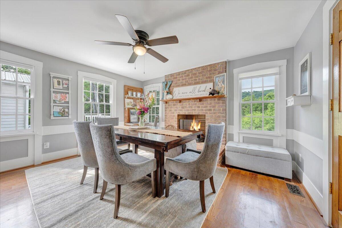 2148 Mountain View Road Vinton, VA 24179 - Photo 38 of 90 021-MIB09611
