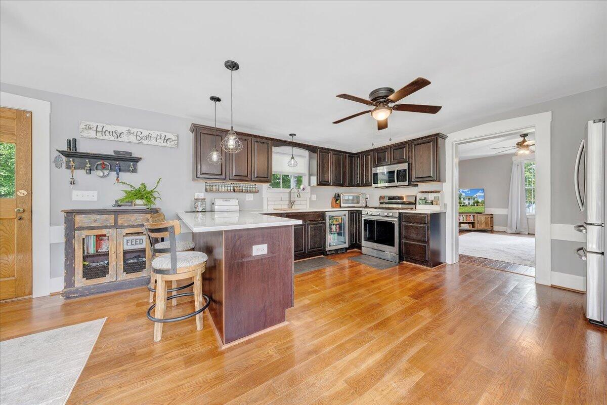 2148 Mountain View Road Vinton, VA 24179 - Photo 39 of 90 022-MIB09620