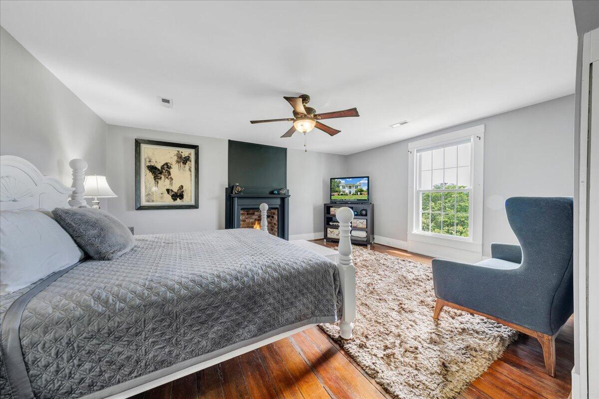 2148 Mountain View Road Vinton, VA 24179 - Photo 54 of 90 038-MIB09515