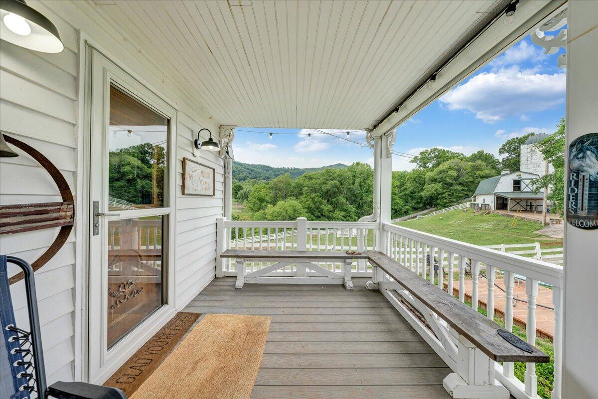 2148 Mountain View Road Vinton, VA 24179 - Photo 69 of 90 058-MIB09659
