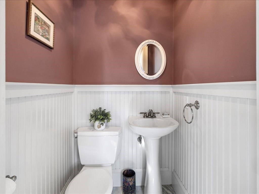 11 Morton Road Swampscott, MA 01907 - Photo 13 of 42 Gallery Image 13