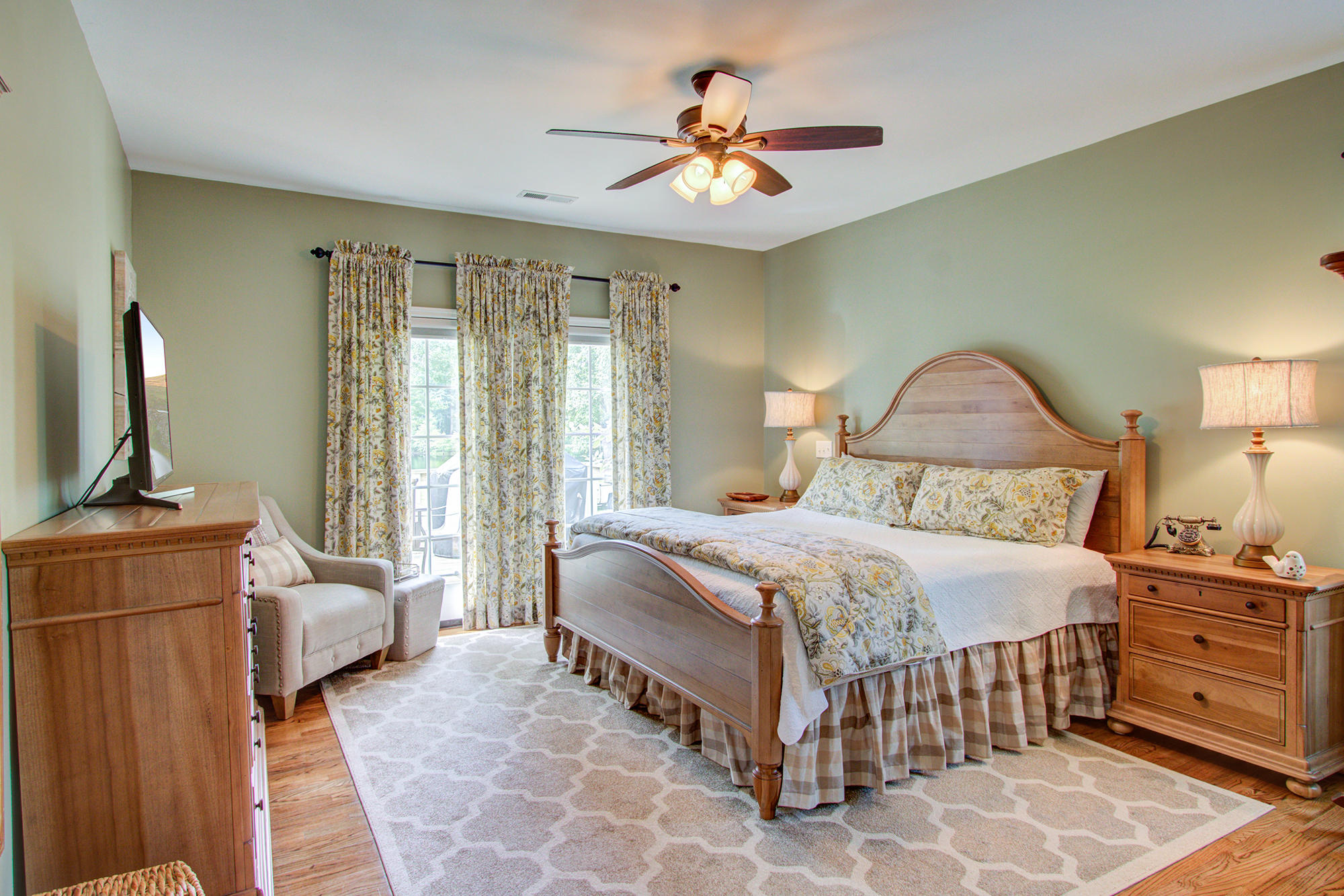 6297 Old Jacksonboro Road Ravenel, SC 29470 - Photo 30 of 54 22