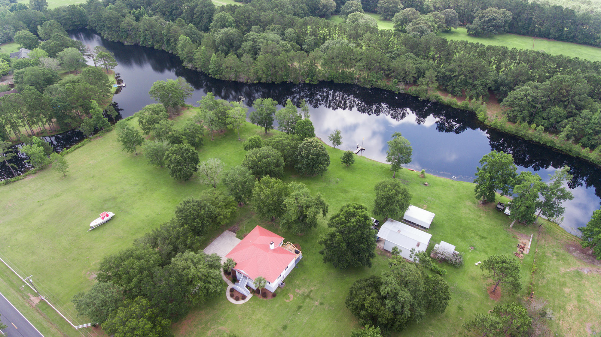 6297 Old Jacksonboro Road Ravenel, SC 29470 - Photo 10 of 54 44