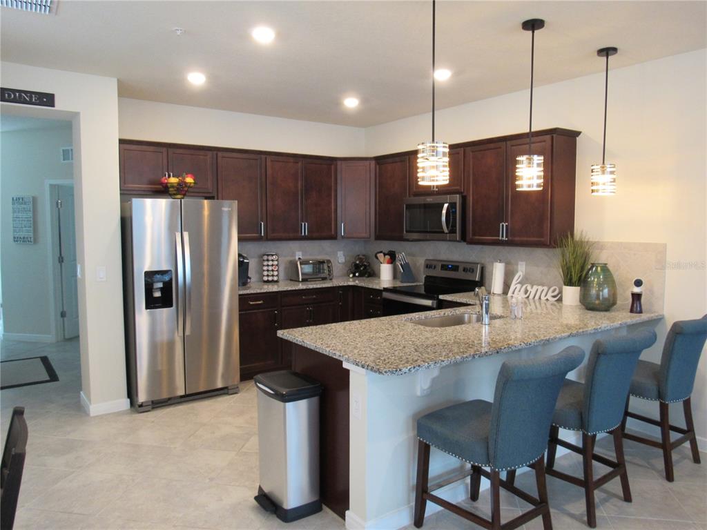 6147 Arbor Watch Loop Orlando, FL 32829 - Photo 1 of 1 Kitchen