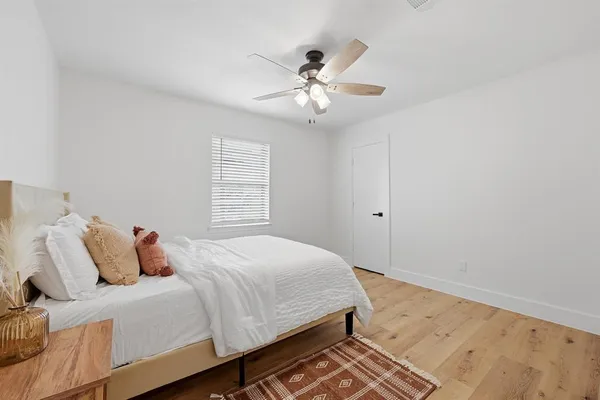 $489,900 | 3813 Fox Hollow Drive, Bedford, TX 76021