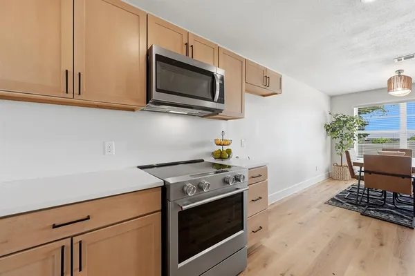 $489,900 | 3813 Fox Hollow Drive, Bedford, TX 76021