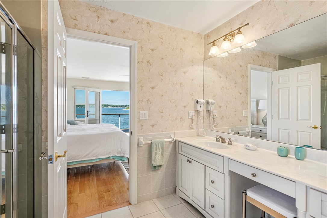 149 Nanaquaket Road Tiverton, RI 02878 - Photo 39 of 45 Second floor primary bathroom.