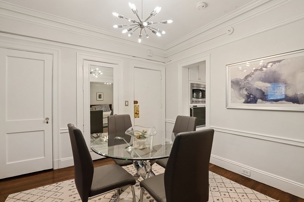 180 Commonwealth Avenue, Unit 7 Boston, MA 02116 - Photo 16 of 35