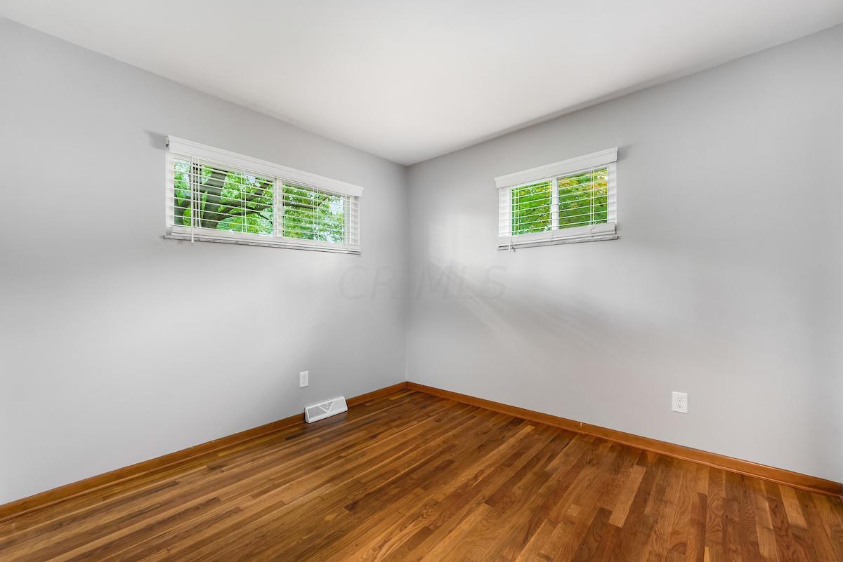 1498 Demorest Road Columbus, OH 43228 - Photo 22 of 35