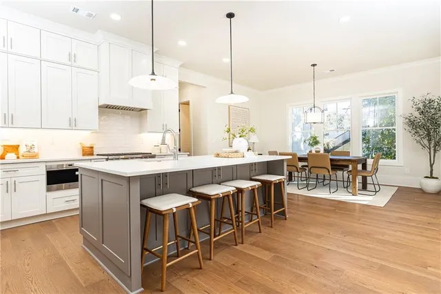 $1,939,000 | 1976 Highgrove Court, Decatur, GA 30033