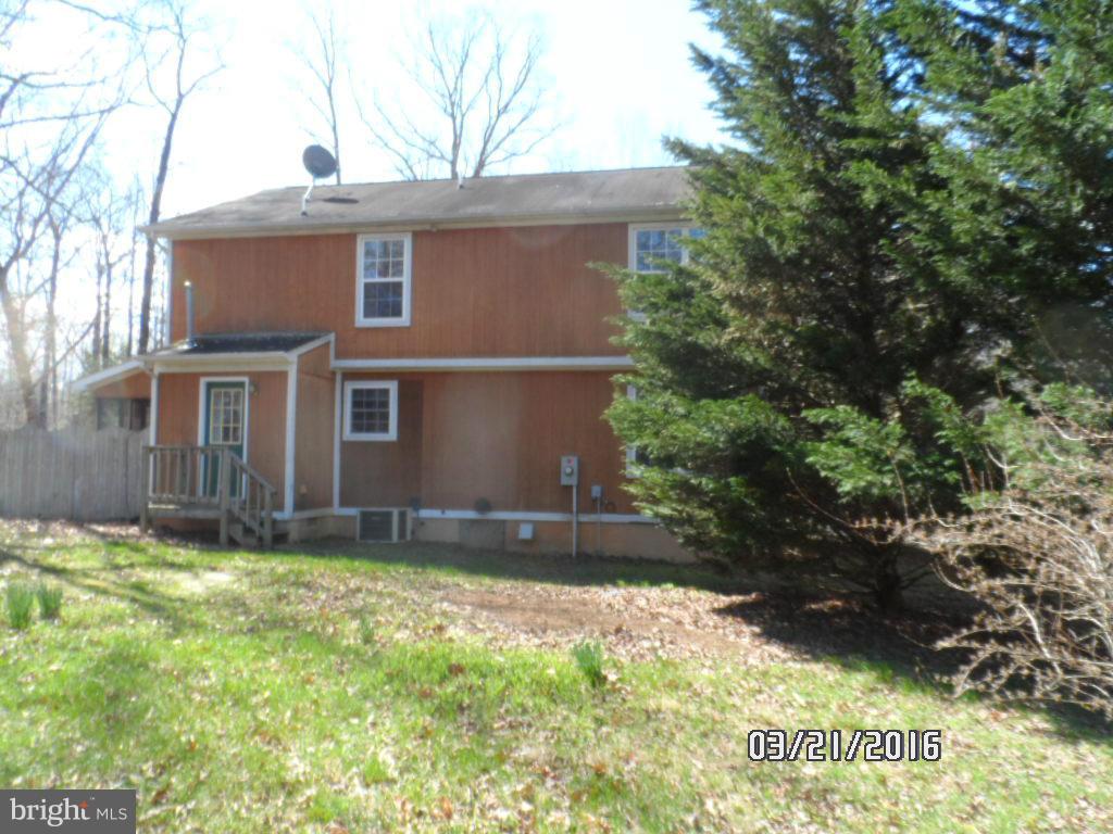 28407 Walnut Ridge Way Rhoadesville, VA 22542 - Photo 2 of 10 Exterior (Rear)