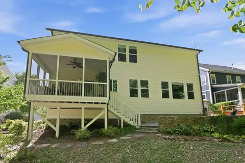 $985,000 | 139 Larkin Lane, Chapel Hill, NC 27516