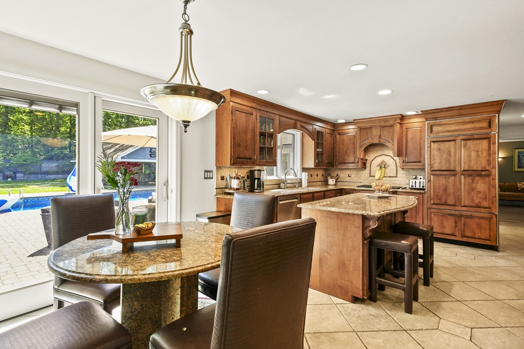 145 Stonehill Road East Longmeadow, MA 01028 - Photo 6 of 42
