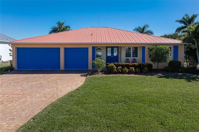 $1,325,000 | 3572 Peace River Drive, Punta Gorda, FL 33983