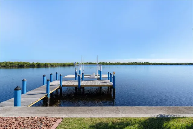 $1,325,000 | 3572 Peace River Drive, Punta Gorda, FL 33983