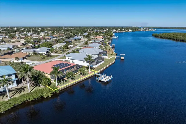 $1,325,000 | 3572 Peace River Drive, Punta Gorda, FL 33983