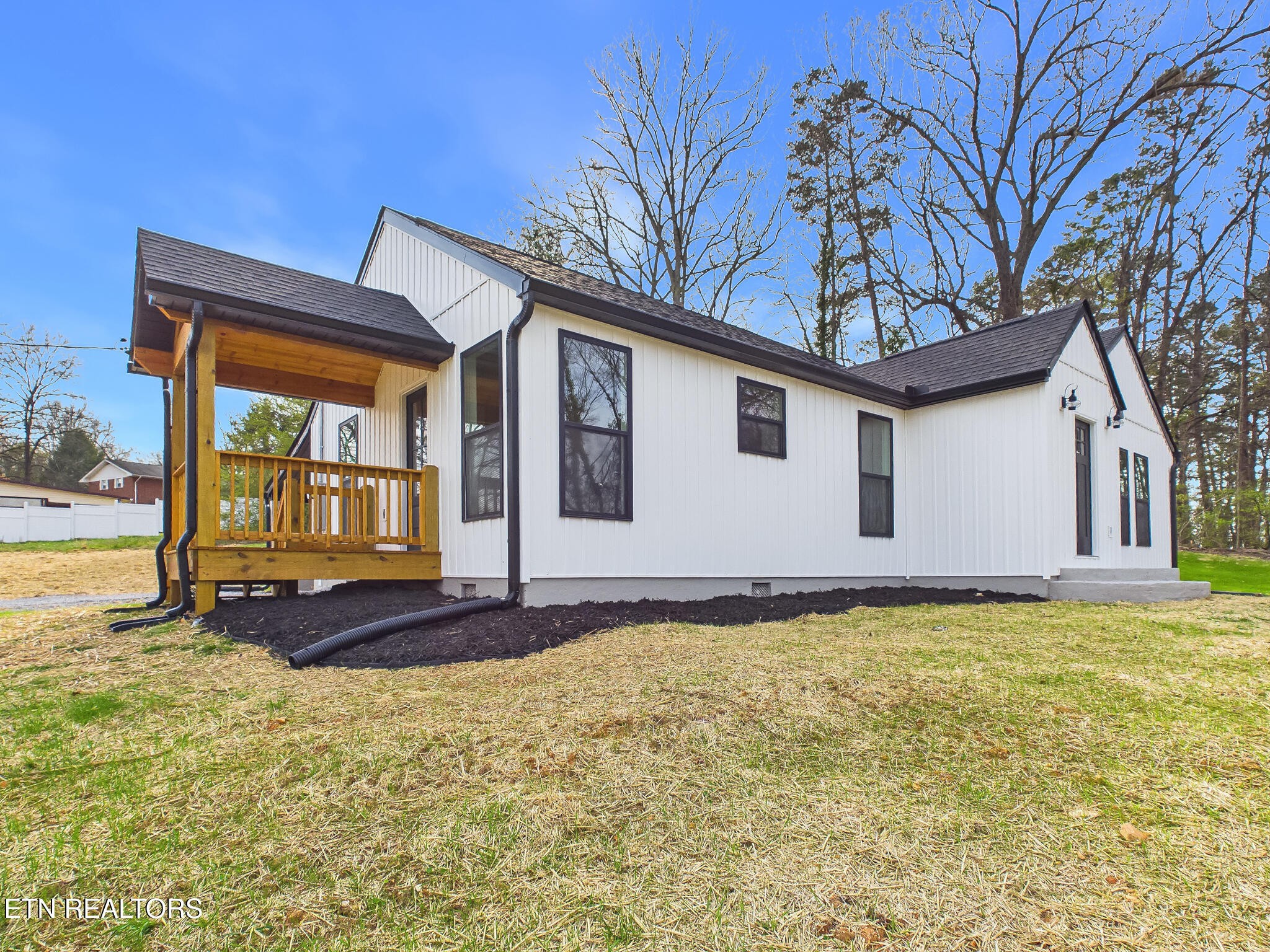 6 Shawnee Trail Athens, TN 37303 - Photo 4 of 43