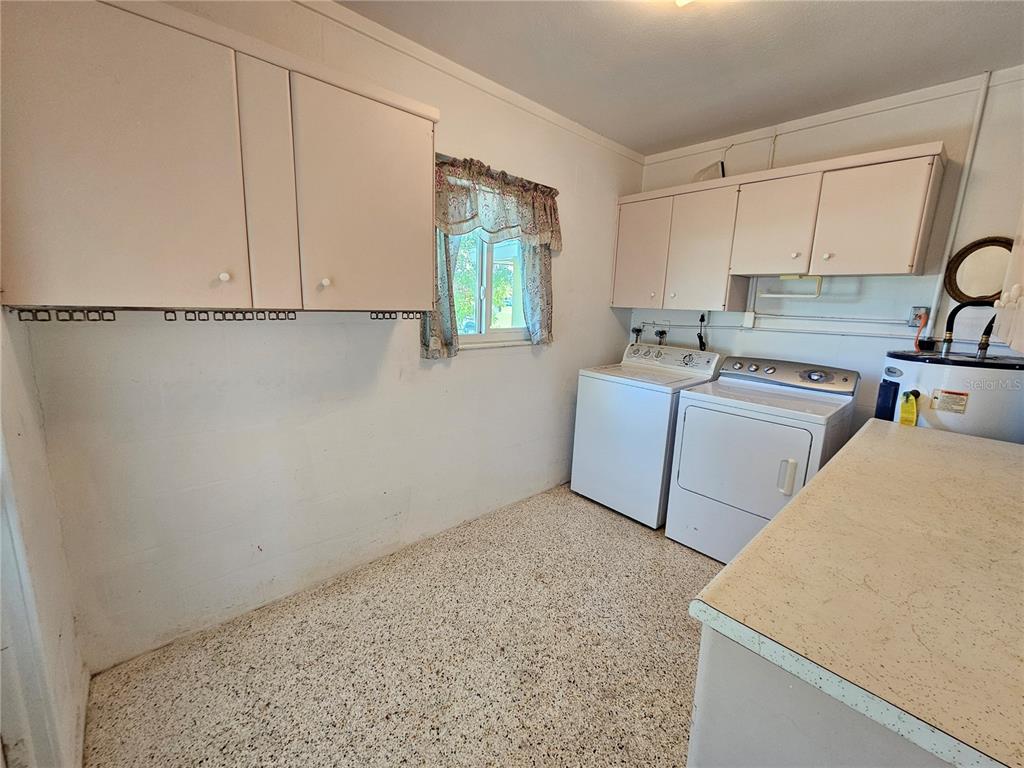 264 Glen Oak Road Venice, FL 34293 - Photo 34 of 40 Gallery Image 34