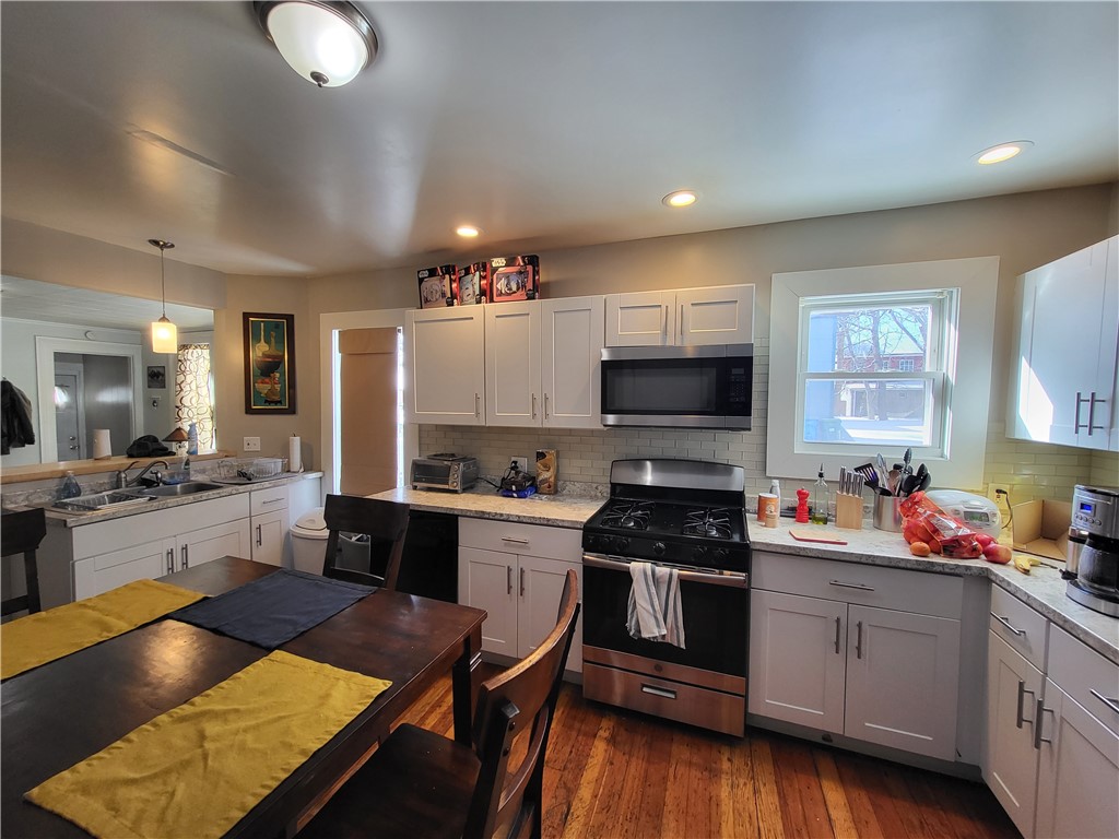 224-226 Hamilton Street Rochester, NY 14620 - Photo 6 of 46