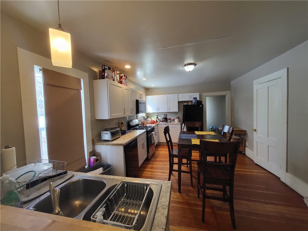 224-226 Hamilton Street Rochester, NY 14620 - Photo 9 of 46