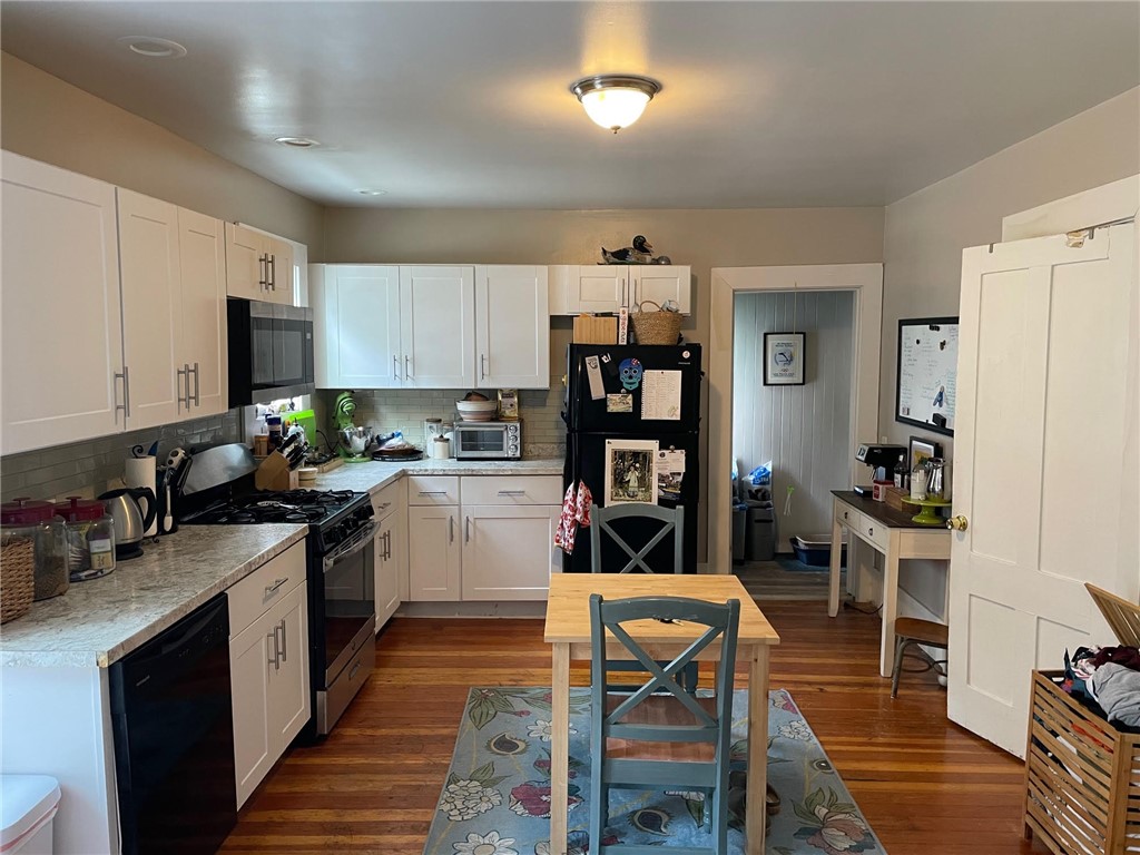 224-226 Hamilton Street Rochester, NY 14620 - Photo 10 of 46