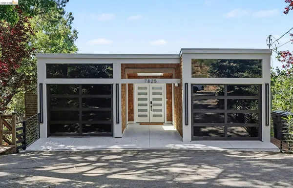 $1,888,000 | 7825 Skyline Boulevard, Oakland, CA 94611