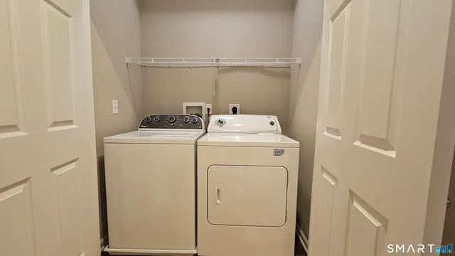 $3,300 | 203 Center Meadow Lane, Unit 203, Danbury, CT 06810