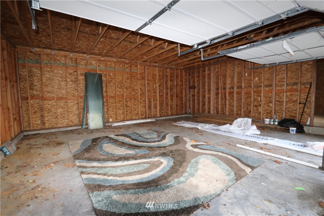 13223 Thompson Road Anacortes, WA 98221 - Photo 11 of 40 Gallery Image 11