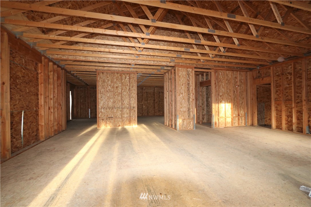 13223 Thompson Road Anacortes, WA 98221 - Photo 15 of 40 Gallery Image 15