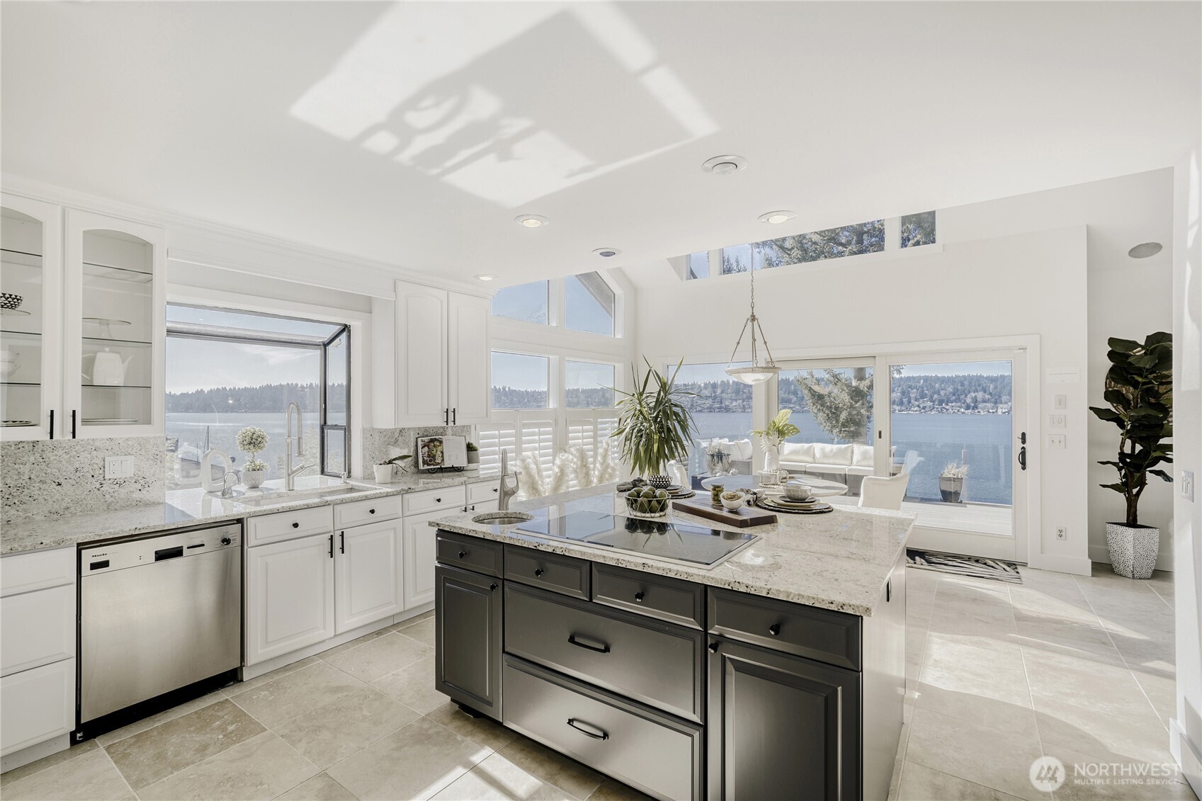 16035 Inglewood Road Northeast Kenmore, WA 98028 - Photo 15 of 38