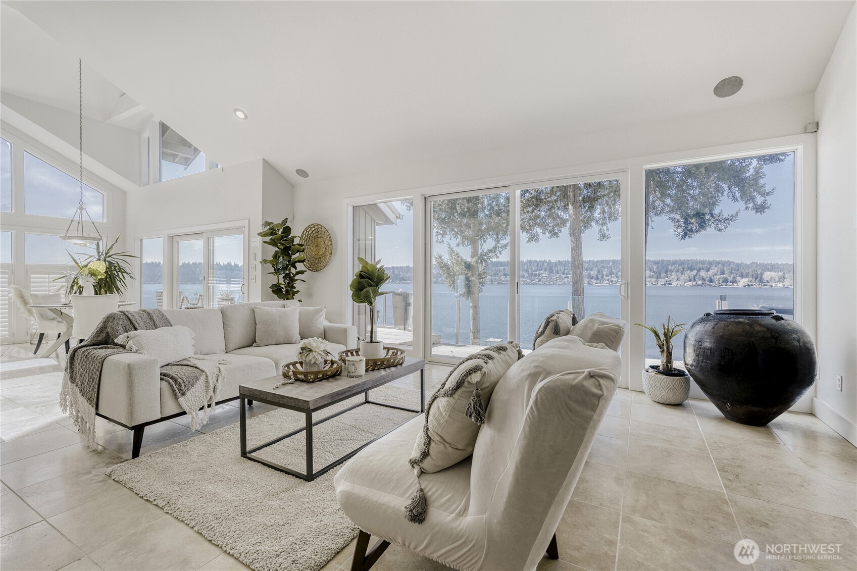 16035 Inglewood Road Northeast Kenmore, WA 98028 - Photo 5 of 38