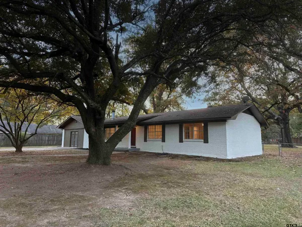 $244,500 | 101 Sierra Madre Lane, Texarkana, TX 75503