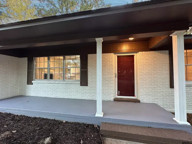 a view of front door of house